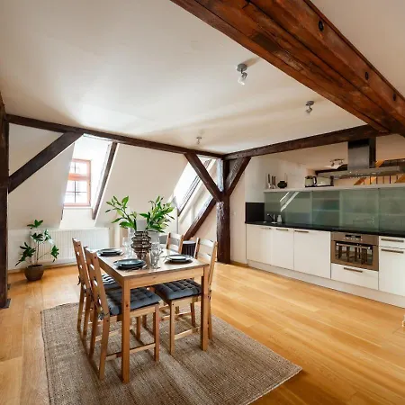 Apartment Lovely Loft With Views Near Charles Bridge By Easybnb Premium Prag
