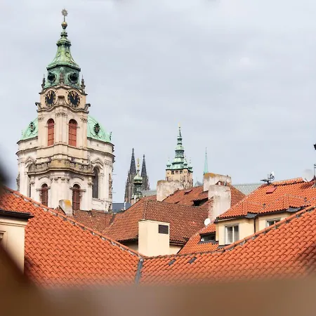 Apartment Lovely Loft With Views Near Charles Bridge By Easybnb Premium *